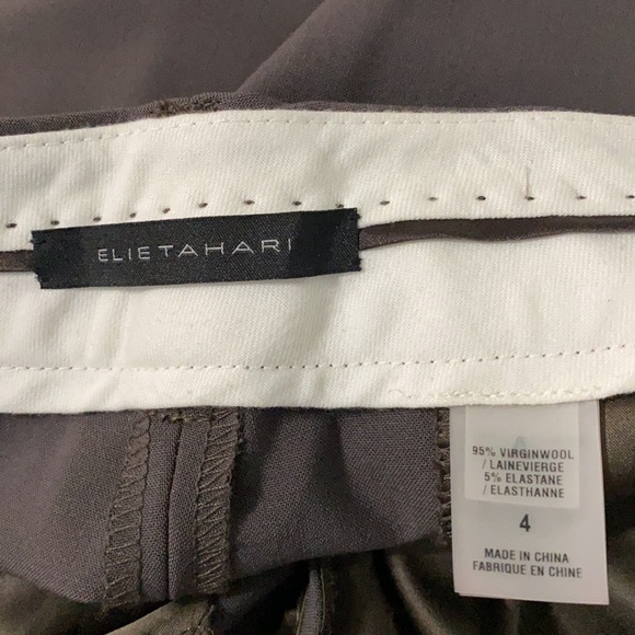 Blazer and pants suit - Picture 3 of 3